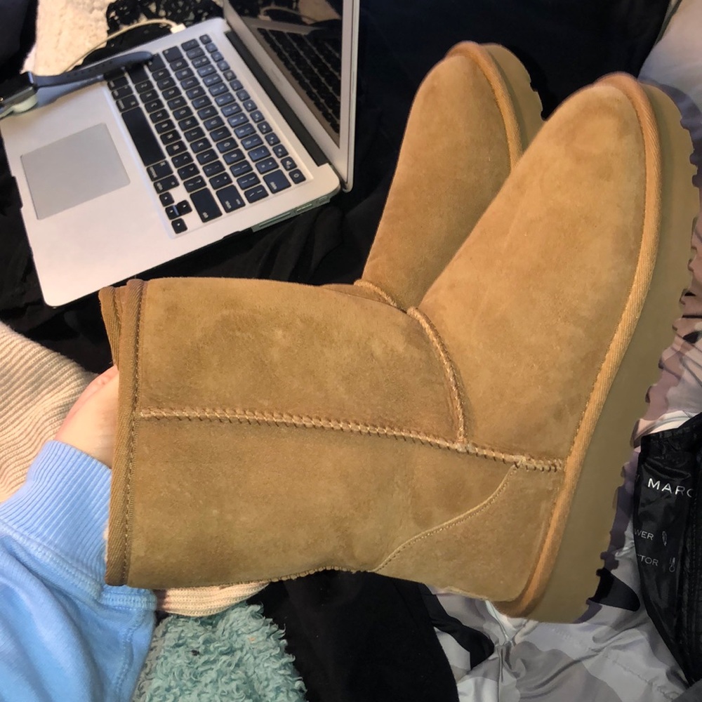 Worn once uggs
